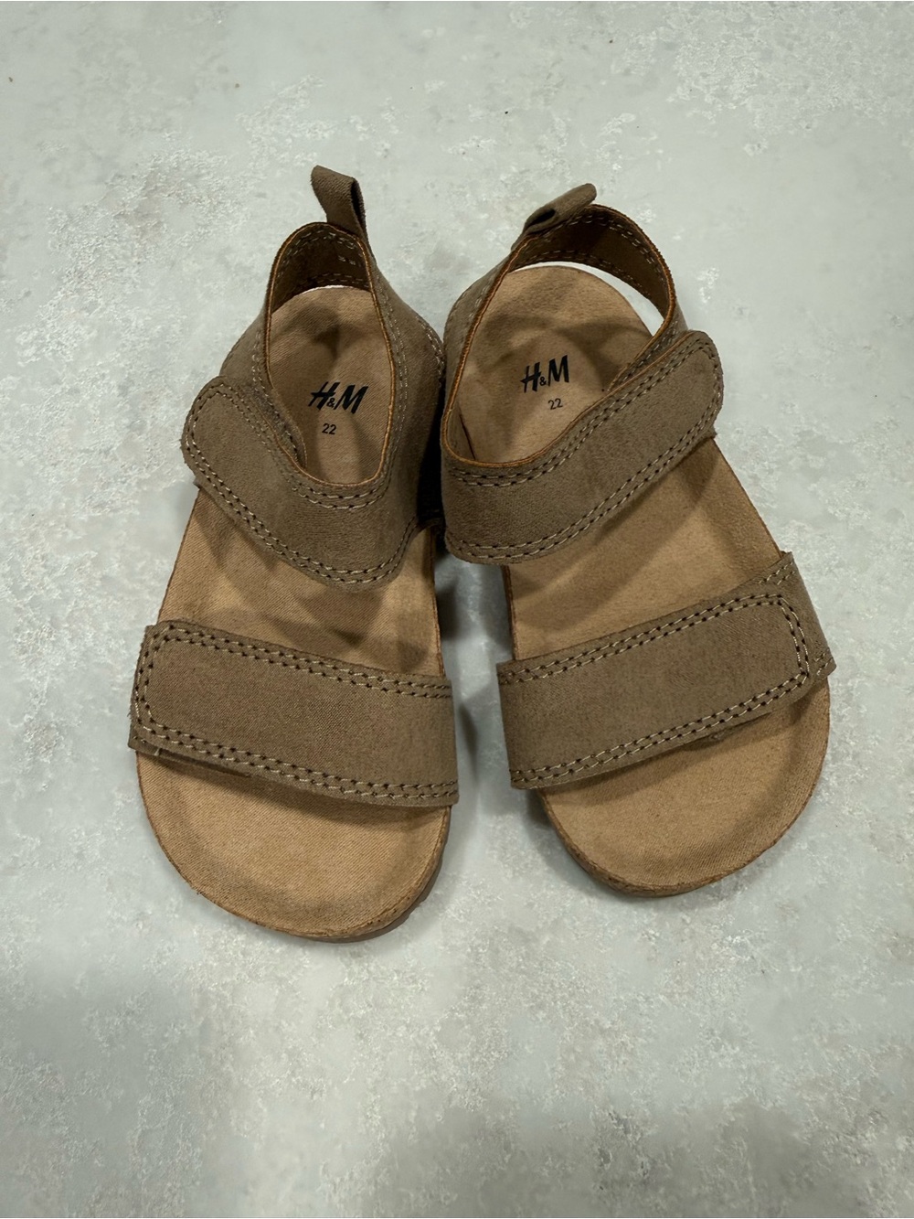 H&M 6T Tan Brown Velcro Sandals NWOT